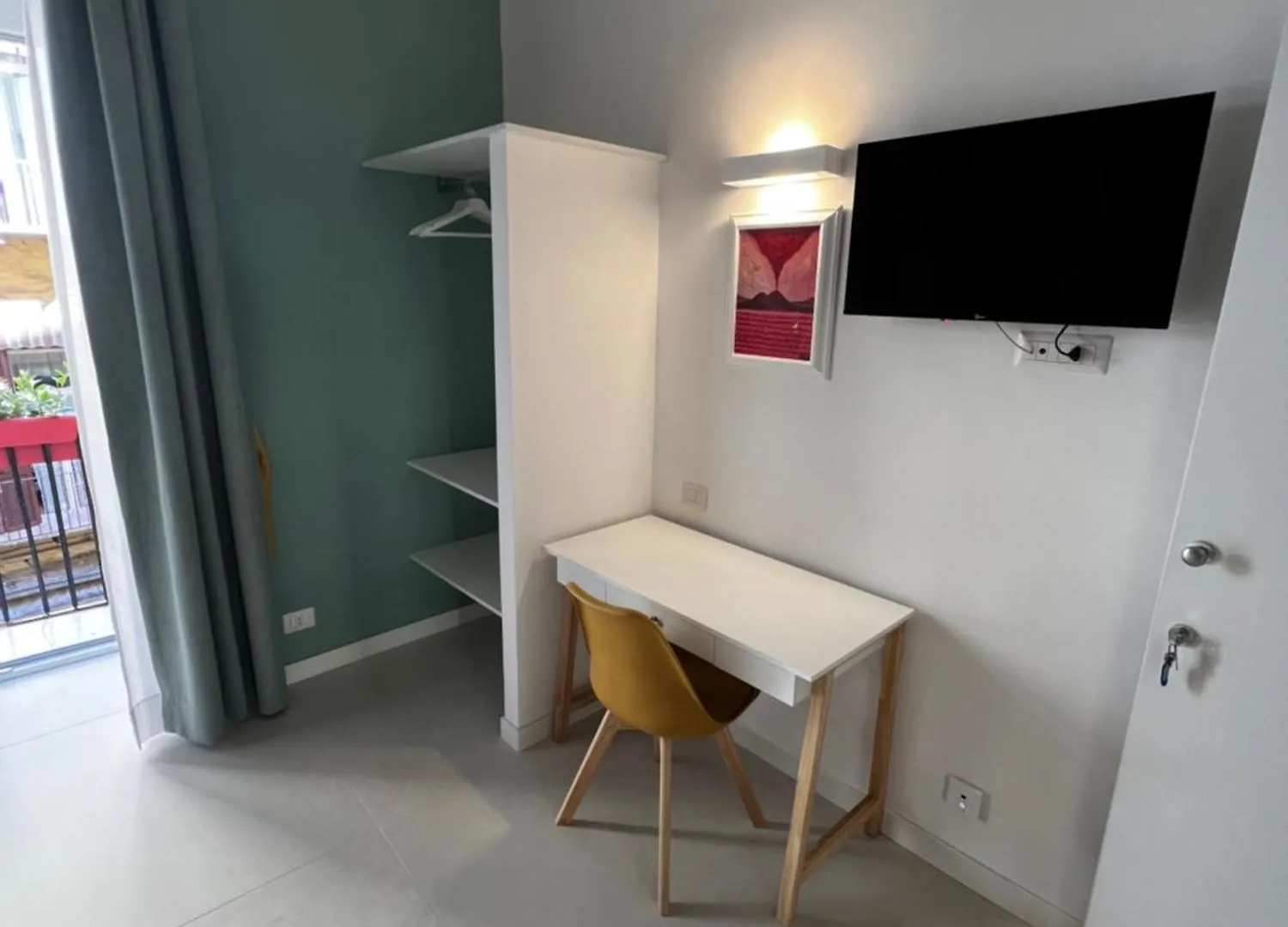 Bed & Breakfast Spaccanapoli 56 Italy