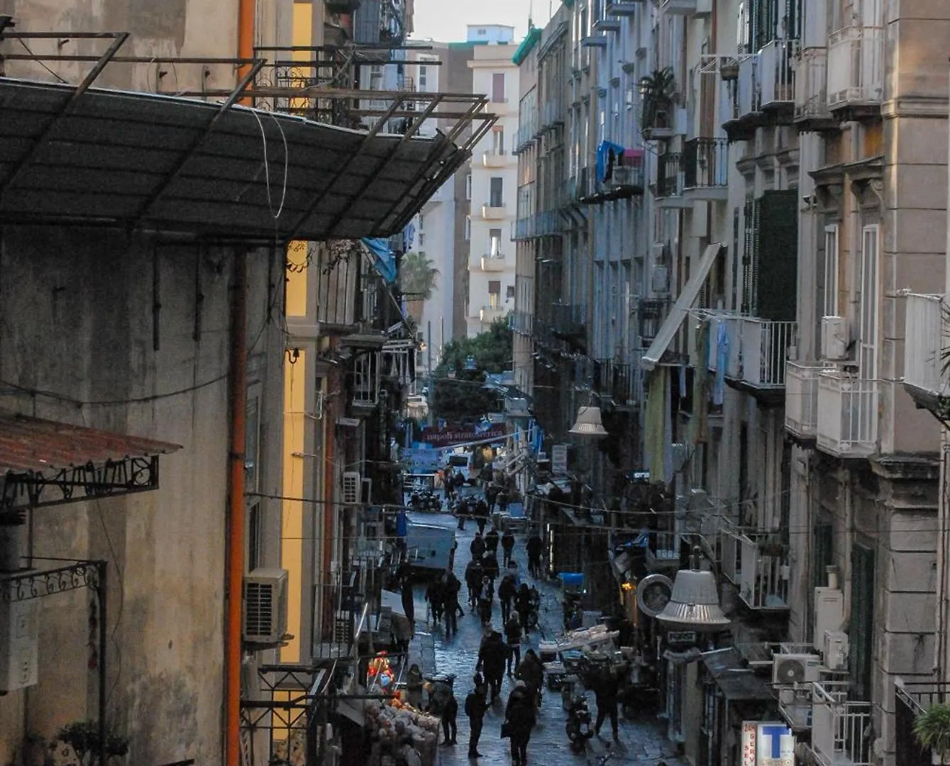 Bed & Breakfast Spaccanapoli 56 Naples